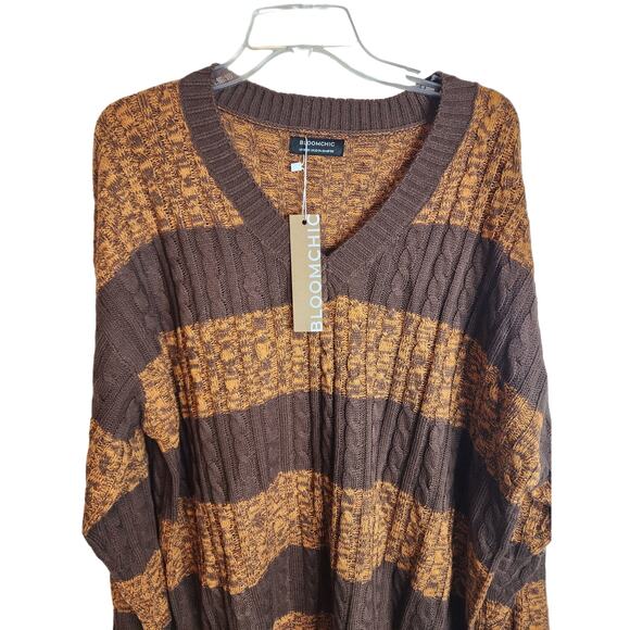 BloomChic Colorblock Plisse Split Side Pullover, NWT, 2X - Picture 3 of 6